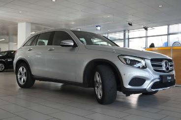 SPOTICAR Mercedes Glc D Exclusive 4matic Navi/led/kamera/sh/ahk Gebraucht - Suv Benzin  - Schöningen - 1201155396_5