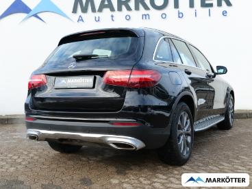 SPOTICAR Mercedes Glc 4matic Exclusive Comand/distron/pano/ahk Gebraucht - Suv Benzin  - Bielefeld - 1201230940_2