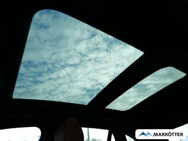 SPOTICAR Mercedes Glc 4matic Exclusive Comand/distron/pano/ahk Gebraucht - Suv Benzin  - Bielefeld - 1201230940_4