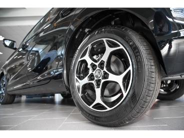 SPOTICAR Mg 3 Mg3 3 Hev Lux My25+standhzg+navi+360 Kamera+led+acc+ap Gebraucht - Limousine Hybrid Schwarz - Wuppertal - 1201316966_5