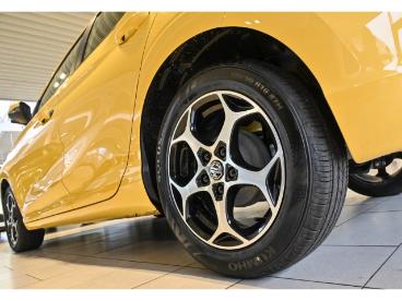 SPOTICAR Mg 3 Mg3 3 1.5 Comfort+allwetter+ruckkamera+navi+digitales Gebraucht - Limousine Benzin Gelb - Wuppertal - 1201333448_5
