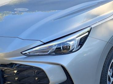 SPOTICAR Mg 3 Mg3 3 Hybrid+ Luxury My25.5 Gebraucht - Limousine Hybrid Silber - Berlin - 1201334274_5