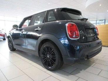 SPOTICAR Mini Cooper Lassic Trim Led/navi/shz/pano/leder Gebraucht - Kleinwagen Benzin  - Schöningen - 1201185275_5