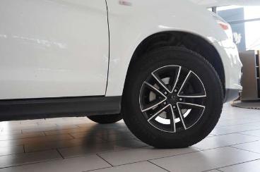 SPOTICAR Mitsubishi Asx 1.6 Edition 2wd Navi/led/kamera/shz/temp/dab Gebraucht - Suv Benzin Weiß - Schöningen - 1201191639_5