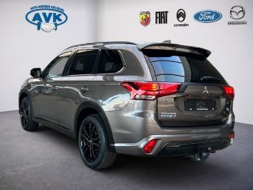 SPOTICAR Mitsubishi Outlander Phev Basis 4wd Gebraucht - Suv Plug-in Hybrid Braun - Husum - 1201254697_4