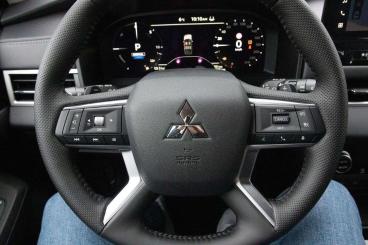 SPOTICAR Mitsubishi Outlander Outlander My25 2.4 Phev 4wd Intro Edit Gebraucht - Suv Plug-in Hybrid Schwarz - Moenchweiler - 1201283671_4