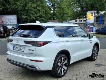 SPOTICAR Mitsubishi Outlander 2.4 4wd Plug-in Hybrid Top Gebraucht - Suv Plug-in Hybrid Weiß - Nürnberg - 1201314400_4