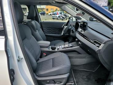 SPOTICAR Mitsubishi Outlander 2.4 4wd Plug-in Hybrid Top Gebraucht - Suv Plug-in Hybrid Weiß - Nürnberg - 1201314400_5