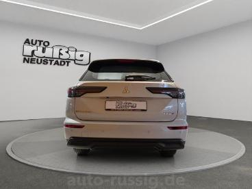 SPOTICAR Mitsubishi Outlander Plug-in Hybrid Basis 2.4 (306 Ps) 4wd Gebraucht - Suv Plug-in Hybrid Weiß - Neustadt In Sachsen - 1201326041_4