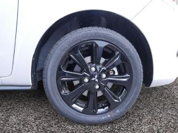 SPOTICAR Mitsubishi Space Star Spacestar 1.2 Edition+ Black Klima Shz Kamera Gebraucht - Kleinwagen Benzin Weiß - Heilbronn - 1201170806_5