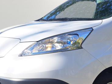 SPOTICAR Nissan Nv200 E-nv200 Gebraucht - Nutzfahrzeug Elektro Weiß - Berlin - 1201125086_5