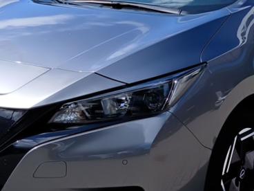 SPOTICAR Nissan Leaf My22 Acenta 40kwh Allw. Ladek. Typ2 U. Schuko Gebraucht - Limousine Elektro  - Berlin - 1201159377_5