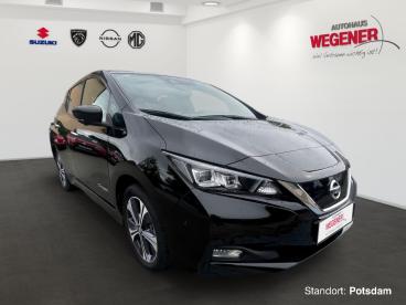 SPOTICAR Nissan Leaf (ze1), 40kw, Kamera, Sitzheizung, Navi, Tekna Gebraucht - Limousine Elektro  - Berlin - 1201175544_1