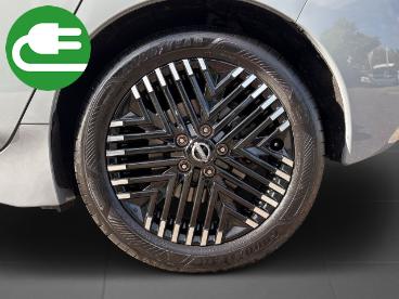 SPOTICAR Nissan Leaf 39kwh Tekna / R-kamera / Shz / Led / Navi Leaf 39k Gebraucht - Limousine Elektro Grau - Aachen - 1201222523_4