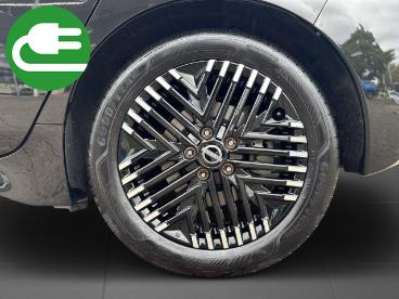 SPOTICAR Nissan Leaf 39 Kwh N-connecta / Navi / Shz / 360° Kamera Leaf Gebraucht - Limousine Elektro Schwarz - Aachen - 1201222524_5