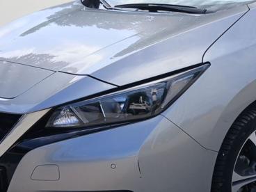 SPOTICAR Nissan Leaf (ze1) 62kwh 360cam*carplay*totwinkel Gebraucht - Limousine Elektro Silber - Berlin - 1201327776_5