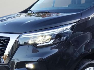 SPOTICAR Nissan Primastar Kombi Tekna L1h1 Auto Shz Kamera Navi Gebraucht - Mini-van Diesel Schwarz - Berlin - 1201209887_5