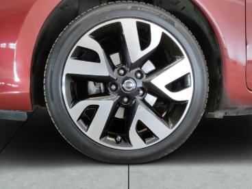 SPOTICAR Nissan Pulsar 1.2 N-connecta Navi Sitzheizung Ruckfahrkamera Gebraucht - Limousine Benzin  - Braunschweig - 1201199875_4