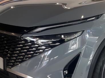 SPOTICAR Nissan Qashqai Tekna 1.5 Vc-t E-power Winter 360° Navi Gebraucht - Suv Benzin  - Berlin - 1201189539_5