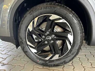 SPOTICAR Nissan Qashqai E-power 1.5 Vc-t N-connecta + Winter-&komfort Gebraucht - Suv Benzin  - Rostock - 1201194786_4