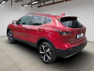 SPOTICAR Nissan Qashqai Tekna+led+navi+allwetter Gebraucht - Suv Benzin Rot - Rostock - 1201291228_4