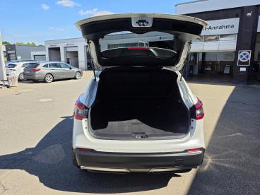 SPOTICAR Nissan Qashqai Tekna 1,2 Nav+pano+shz+rfk Klima Navi Gebraucht - Suv Benzin Weiß - Großbottwar - 1201313137_5
