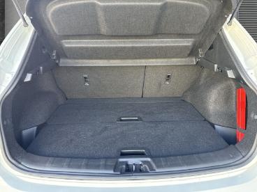 SPOTICAR Nissan Qashqai Acenta 1.2 Dig-t 4x2 Panorama Navi Mehrzonenklima Gebraucht - Suv Benzin Weiß - Oldenburg - 1201327366_5