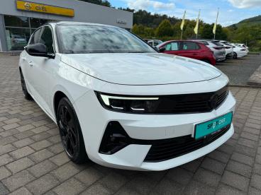 SPOTICAR Opel Astra 1.2 Turbo Gs Gebraucht - Limousine Benzin Weiß - Saarburg - 1201216385_1