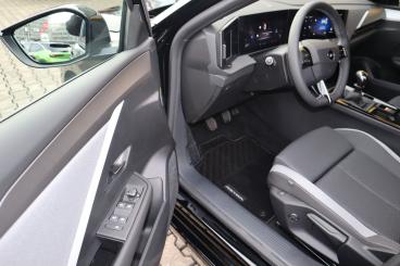SPOTICAR Opel Astra Sports Tourer 1.2t Mt6 Edition Navi Acc Gebraucht - Kombi Benzin Schwarz - Ulm - 1201234565_5