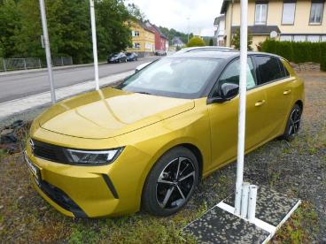 SPOTICAR Opel Astra L Elegance Gebraucht - Limousine Benzin Gelb - Idar-oberstein - 1201286233_1