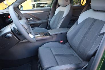 SPOTICAR Opel Astra Sportstourer 1.2 Dct6 Ultimate Schiebedach Gebraucht - Kombi Hybrid Hellgrün - Ulm - 1201324405_5