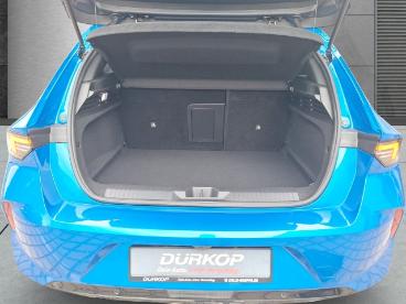 SPOTICAR Opel Astra Gs Electric 115kw Alcantara Navi Intellilux Hud Pa Gebraucht - Limousine Elektro Blau - Berlin - 1201337215_5