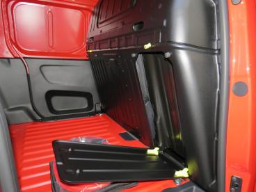 SPOTICAR Opel Combo Combo Gebraucht -  Elektro Rot - Flensburg - 1201299905_5