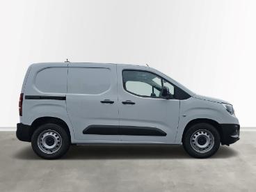 SPOTICAR Opel Combo Cargo Electric E Cargo Cargo Paket, Vorbereitung Ahk, Si Gebraucht -  Elektro Weiß - Homburg - 1201042104_4