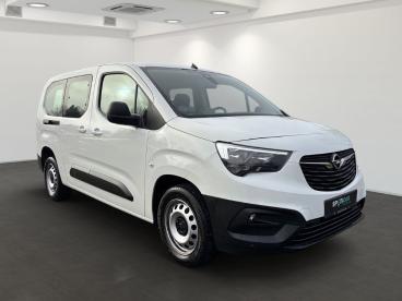 SPOTICAR Opel Combo Cargo 1.2 Autm.doppelkabine Flexcargo Sitzheizung Intell Gebraucht -  Benzin Weiß - Mühlhausen/thüringen - 1201214291_2