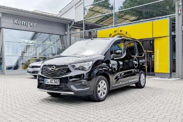 SPOTICAR Opel Combo Life 1.2 Ultimate Automatik *shz*kamera* Gebraucht -  Benzin Schwarz - Meppen - 1201004343_3