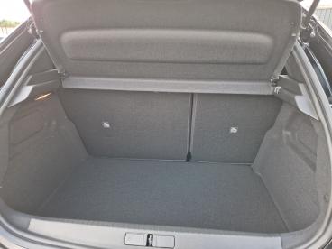 SPOTICAR Opel Corsa F Edition 1.2 Pdc+kamera,shz,lrhz,allwetterreifen Gebraucht - Kleinwagen Benzin  - Berlin - 1201149707_5