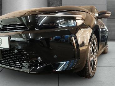 SPOTICAR Opel Corsa Gs Hybrid 81kw 6-at Tech Winter-paket Digitales Co Gebraucht - Kleinwagen Benzin Schwarz - Hamburg - 1201234209_4