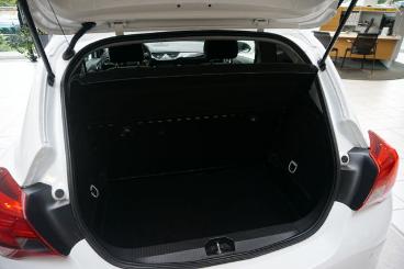 SPOTICAR Opel Corsa E Color Edition Bi-xenon, Sitzheizung, Pdc Gebraucht - Kleinwagen Benzin Weiß - Dresden - 1201254681_4