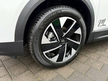 SPOTICAR Opel Grandland 1.2 Turbo 48v Hybrid Gs Gebraucht - Suv Benzin Weiß - Saarburg - 1201216390_4