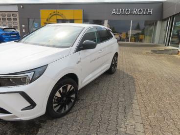 SPOTICAR Opel Grandland Elegance Gebraucht - Suv Benzin Weiß - Hettenleidelheim - 1201241411_2