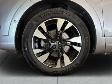 SPOTICAR Opel Grandland 1.2 Elegance Automatik Ahk Navi Leder Digitales Co Gebraucht - Suv Benzin Grau - Braunschweig - 1201344169_4