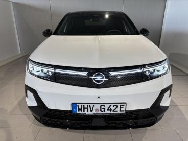 SPOTICAR Opel Grandland Grandland-e Awd 73kwh Ultimate Pano Leder Gebraucht - Suv Elektro Weiß - Wilhelmshaven - 1201207690_2
