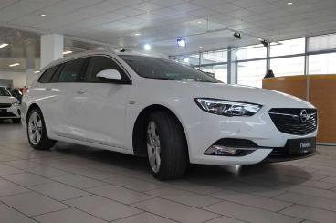 SPOTICAR Opel Insignia B St 2.0d Dynamic 4x4 Navi/led/shz/ahk Gebraucht - Limousine Benzin Weiß - Schöningen - 1201198526_5
