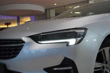 SPOTICAR Opel Insignia B St 2.0d Elegance Navi/led/kamera/hud Gebraucht - Kombi Diesel Silber - Schöningen - 1201229156_4