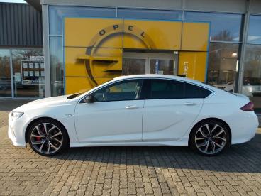 SPOTICAR Opel Insignia Gs Gsi 2.0 Turbo 4x4/leder/schiebed./acc/opc Perfo Gebraucht - Limousine Benzin Weiß - Brunsbüttel - 1201263742_5