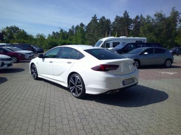 SPOTICAR Opel Insignia Grand Sport 2.0 Diesel Automatik Ultimate Gebraucht - Limousine Diesel Weiß - Niesky - 1201315026_3