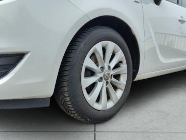 SPOTICAR Opel Meriva  Gebraucht - Familienauto Benzin Weiß - Schleswig - 1201279223_4