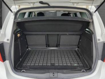 SPOTICAR Opel Meriva  Gebraucht - Familienauto Benzin Weiß - Schleswig - 1201279223_5