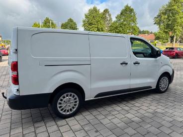 SPOTICAR Opel Vivaro Kasten Edition L (l3)*kamera*navi*ahk* Gebraucht -  Diesel Weiß - Nidda - 1201279579_2
